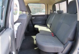 2019 Ram 2500 - Thumbnail 32