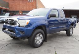 2014 Toyota Tacoma - Thumbnail 1