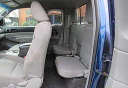 2014 Toyota Tacoma - Thumbnail 27