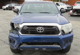 2014 Toyota Tacoma - Thumbnail 11