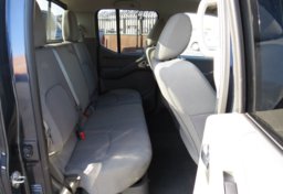 2019 Nissan Frontier - Thumbnail 28