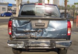 2019 Nissan Frontier - Thumbnail 11