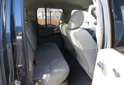 2019 Nissan Frontier - Thumbnail 26