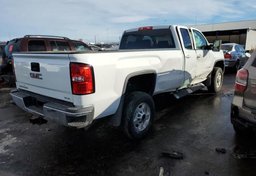 2017 GMC Sierra 2500HD - Thumbnail 4