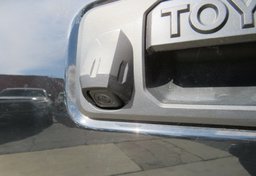 2021 Toyota Tacoma - Thumbnail 18