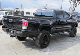 2021 Toyota Tacoma - Thumbnail 6