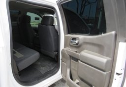 2019 Chevrolet Silverado 1500 - Thumbnail 27