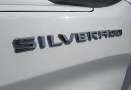 2019 Chevrolet Silverado 1500 - Thumbnail 16