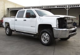 2019 Chevrolet Silverado 2500HD - Thumbnail 3