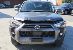 2022 Toyota 4Runner - Thumbnail 12