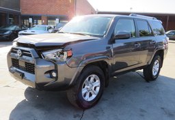 2022 Toyota 4Runner - Thumbnail 2