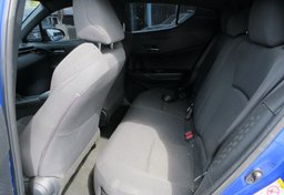 2018 Toyota C-HR - Thumbnail 28