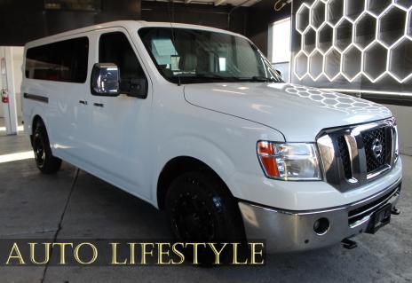 Picture of 2018 Nissan NV