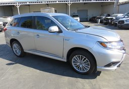 2022 Mitsubishi Outlander PHEV - Thumbnail 2