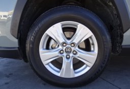 2019 Toyota RAV4 - Thumbnail 17