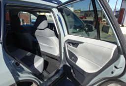 2019 Toyota RAV4 - Thumbnail 23