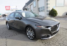 2021 Mazda Mazda3 Sedan - Thumbnail 3