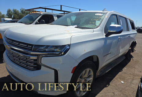 Picture of 2023 Chevrolet Suburban