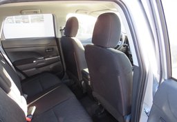 2021 Mitsubishi Outlander Sport - Thumbnail 34