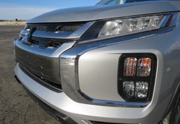 2021 Mitsubishi Outlander Sport - Thumbnail 19