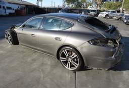 2015 Porsche Panamera - Thumbnail 9