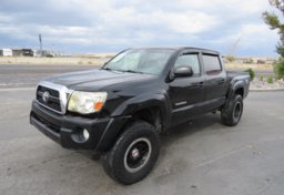 2011 Toyota Tacoma - Thumbnail 4