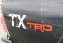 2011 Toyota Tacoma - Thumbnail 24
