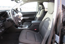 2021 Chevrolet Colorado - Thumbnail 32