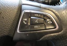 2016 Ford Focus - Thumbnail 33