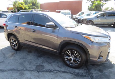 Picture of 2019 Toyota Highlander