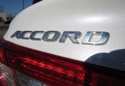2021 Honda Accord Sedan - Thumbnail 18