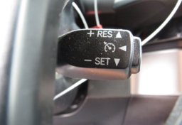 2017 Toyota Tacoma - Thumbnail 31