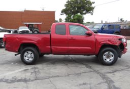 2017 Toyota Tacoma - Thumbnail 12