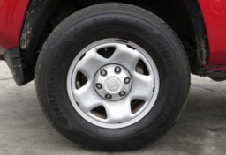 2017 Toyota Tacoma - Thumbnail 16