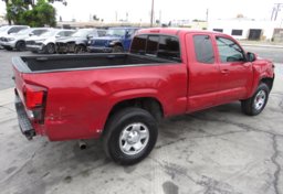 2017 Toyota Tacoma - Thumbnail 6