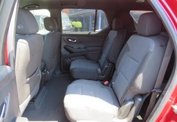 2023 Chevrolet Traverse - Thumbnail 30