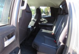 2014 Toyota Tundra 4WD Truck - Thumbnail 30