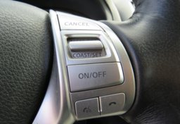 2018 Nissan Altima - Thumbnail 35