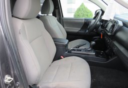 2019 Toyota Tacoma - Thumbnail 26