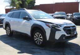 2023 Subaru Outback - Thumbnail 3