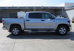 2014 Toyota Tundra - Thumbnail 12