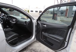 2019 Dodge Charger - Thumbnail 17