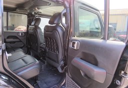 2020 Jeep Wrangler Unlimited - Thumbnail 24