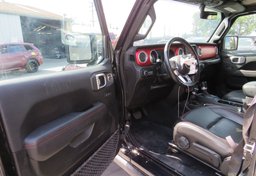 2020 Jeep Wrangler Unlimited - Thumbnail 21