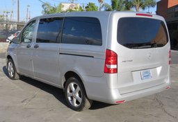 2016 Mercedes-Benz Metris Passenger Van - Thumbnail 9