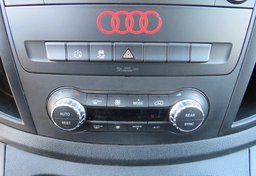 2016 Mercedes-Benz Metris Passenger Van - Thumbnail 34