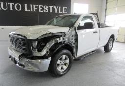 2021 Ram 1500 Classic - Thumbnail 2