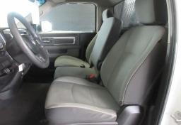 2021 Ram 1500 Classic - Thumbnail 32