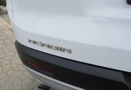 2019 GMC Acadia - Thumbnail 25