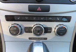 2014 Volkswagen CC - Thumbnail 33